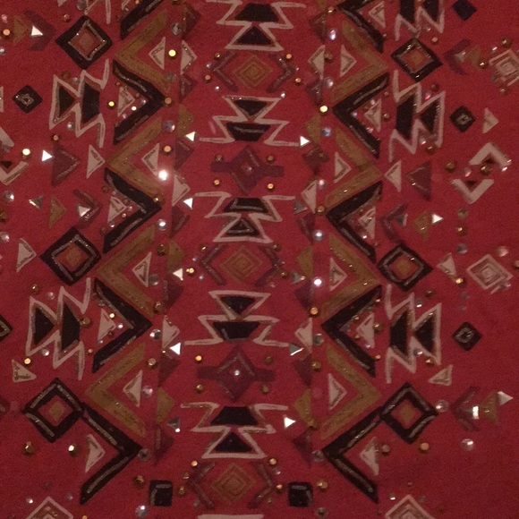 Shirt - Picture 2 of 8